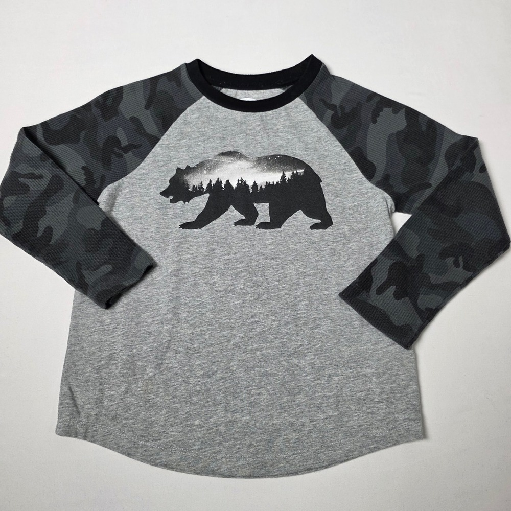 Old Navy Graphic Tee Kids Small 6-7 Grey Little Bear Camo Long Sleeve Shirt